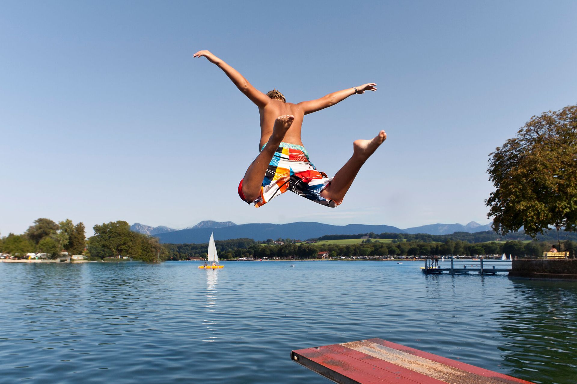 Unsere Region 3 Badespaß am Waginger See mit Sprung in den See
