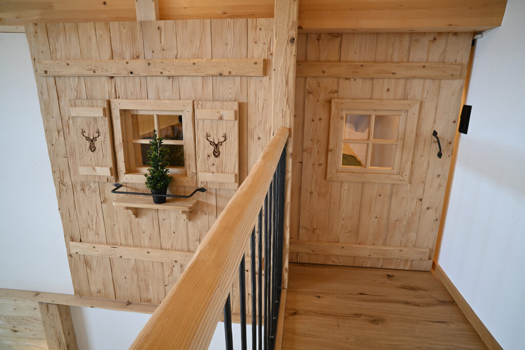 Zugang zum 3.Schlafzimmer in der offenen Galerie